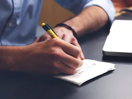 Synchroniseer GitLab-tickets automatisch met je Content Library